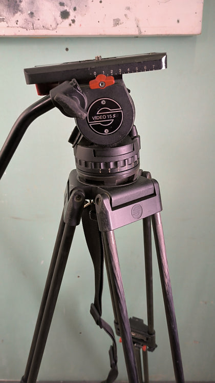 Tripod Sachtler System CF-100ENG 2CF Carbon Fiber 2-Stage (21)