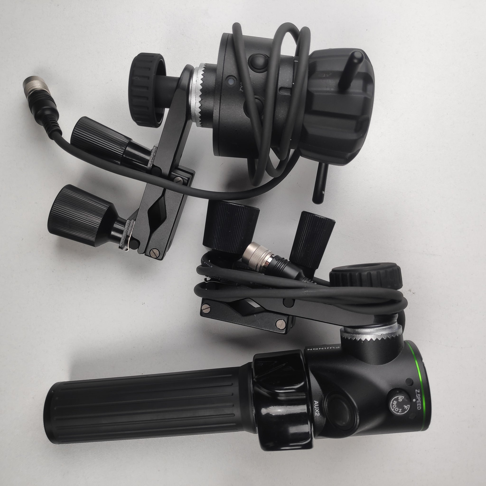 Fujinon ZA22x7.6 BERD-S6 with Full-Servo Control Kit SS-15D Fujinon ZA22x7.6 BERD-S6 with Full-Servo Control Kit SS-15D